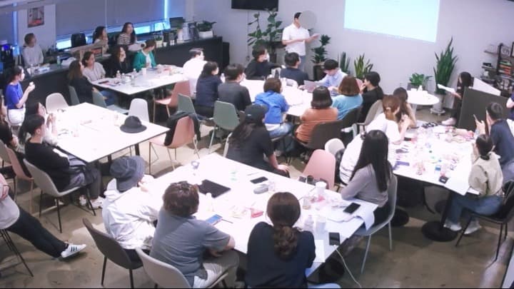 독서 정기 모임